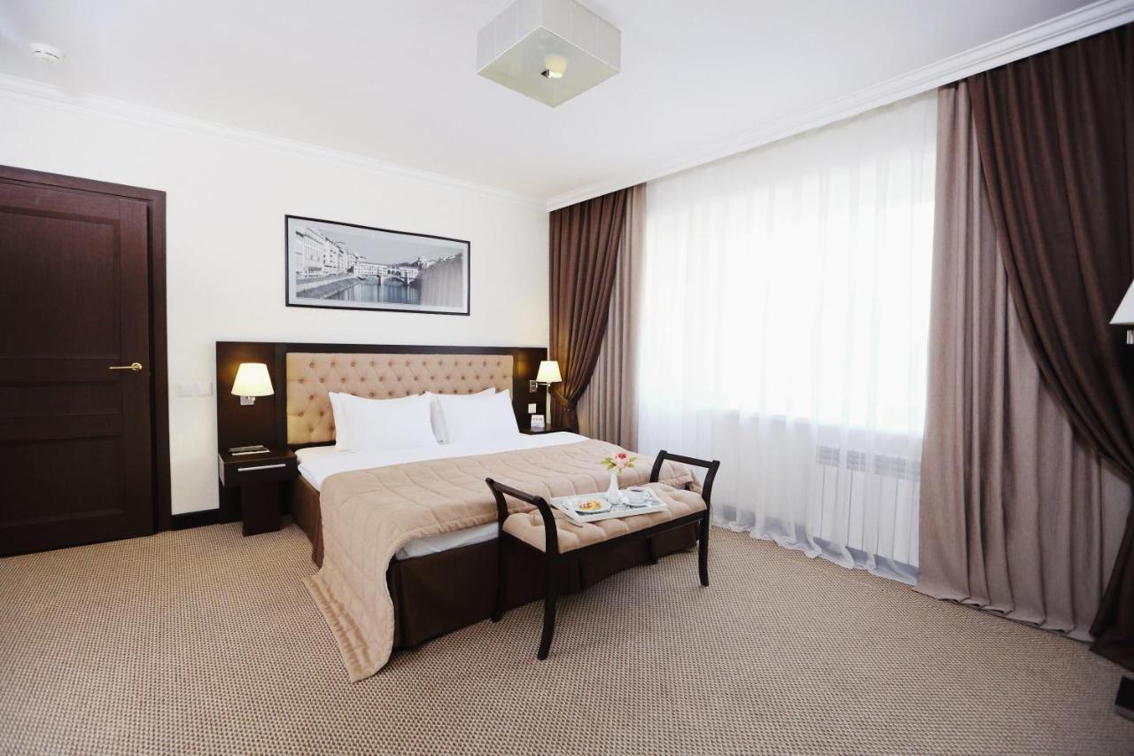 Hotel Home Parq Ekibastuz Exterior foto